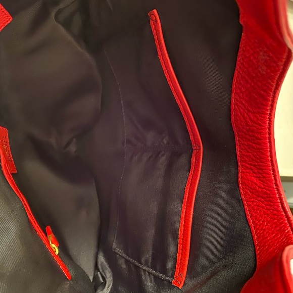 NWOT Bagdley Mischka red handbag - Picture 4 of 6